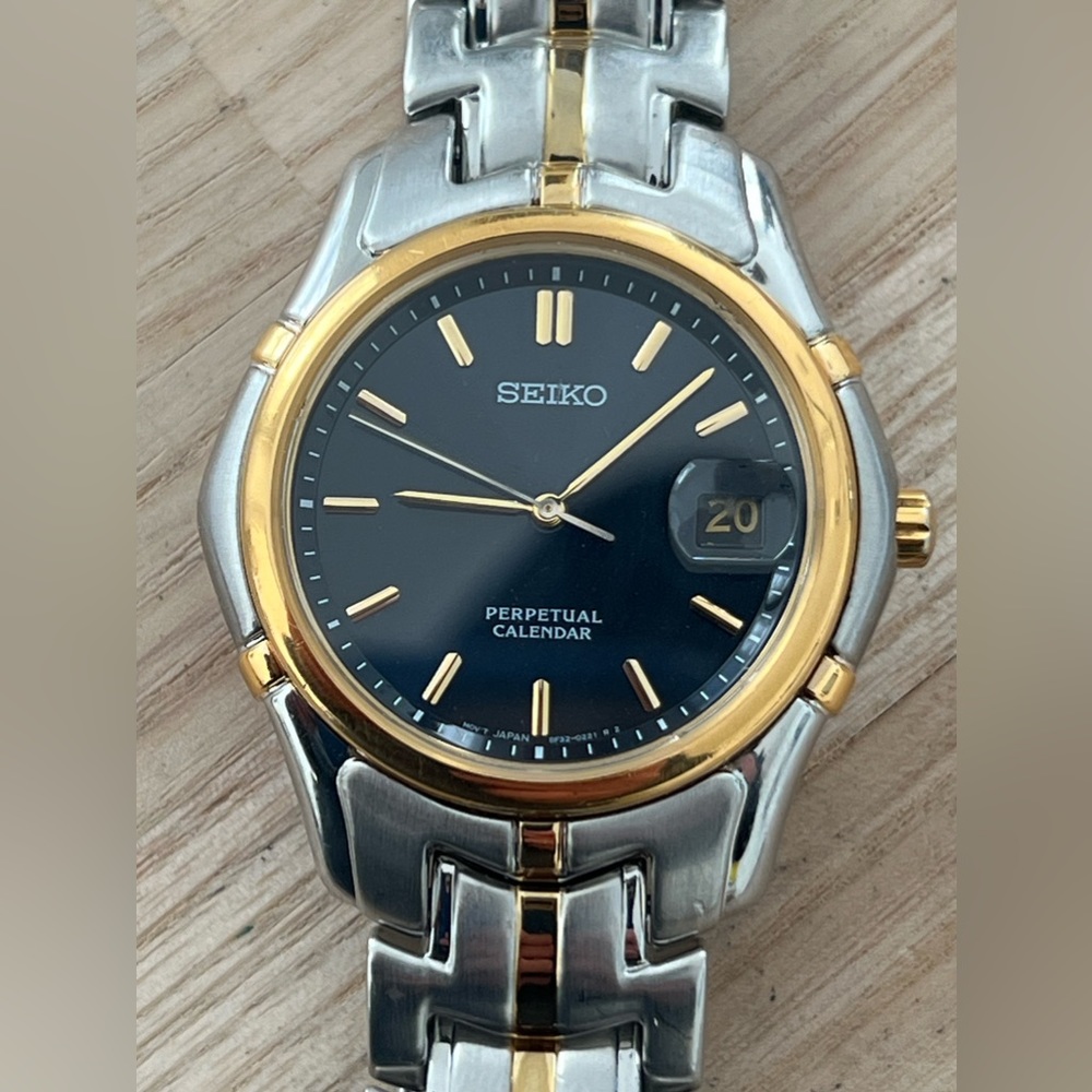 Seiko Perpetual Calendar Rare Men’s Watch Two-Tone Bracelet Blue Dial Date